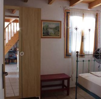 Ikaria Apartment | The Light Blue House