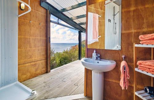 Tutukaka Bed & Breakfast | The Lighthouse Lookout