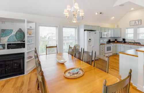 Farrow Shores House | The Lighthouse