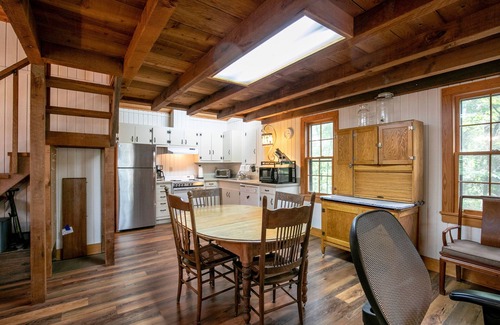 Rolling Wood House | The Lil' Sipp, Discounted rate for LSU game day!
