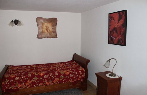 Thann Apartment | The Lilacs - The Flowers of Thann