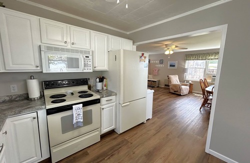 Moran Cottage | The Lilly Pad on Brevort Lake