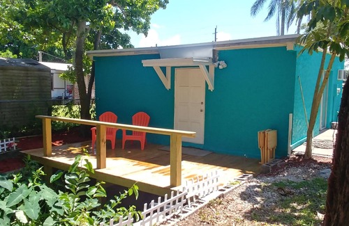Taylor Creek Cottage | The Lily Pad 1/1 ,Cottage, NEW! Minutes from Lake O