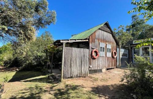 Harkerville Apartment | The Lily Pad - Tiny Farm Cabin