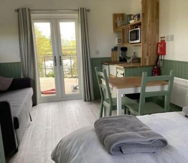 Bankend House | The Lily Pod