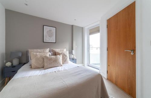 Limehouse Apartment | The Limehouse Collection