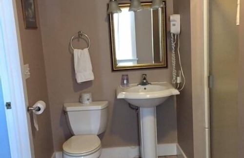 Cazenovia Hotel | The Lincklaen House