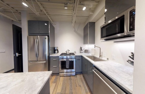 Downtown Santa Fe Condo | The Lincoln 502, 1 Bed/1 Bath, Luxury Loft Style Condo