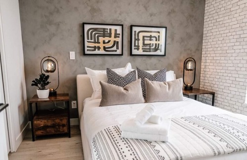 Downtown Kelowna Condo | The Lincoln - Downtown