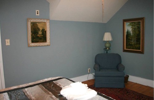 Ortonville House | The Lincoln House, Be Comfortable at Home in Ortonville