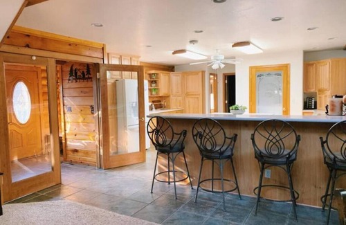 Greer Cabin | The Lincoln Log Lodge