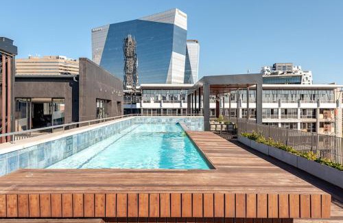 Sandown Apartment | The Lineal City Apartment in heart of Sandton with Backup Water and Power