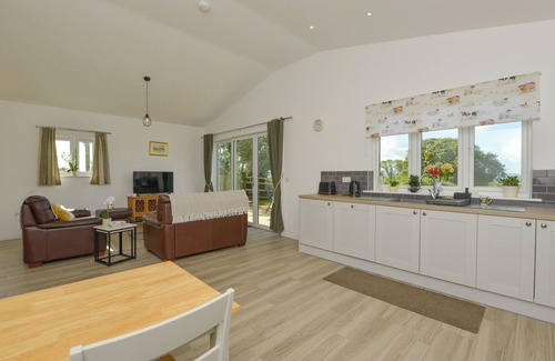 Lapford Cottage | THE LINHAY, pet friendly, with a garden in Lapford