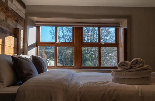 Ripponden Hotel | The Lion Pub & Grill