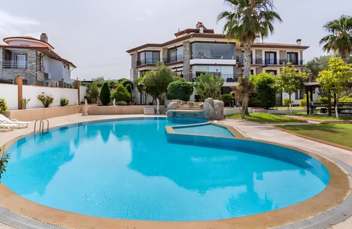 Kusadasi Villa | The Lions Den Kusadasi... Peaceful and suitable for families/groups of friends.