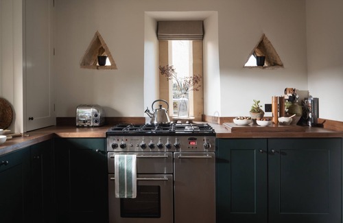 Lower Slaughter Apartment | The Little Barn | Cotswolds Holiday Let | 1 Bed & Sleeps 2