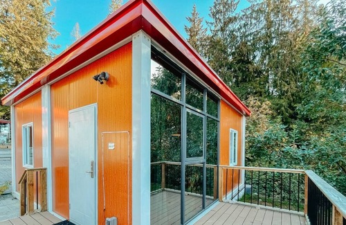 Powell River Cottage | The Little Beach Side Cottage #A12