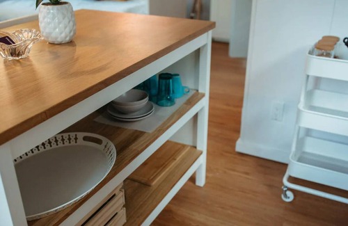 Powell River Cottage | The Little Beach Side Cottage #A14