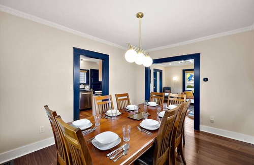 Old West Side House | The Little Big House: 6-Bed Home in Downtown A2