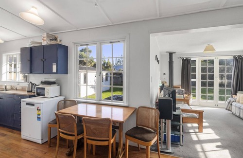 Waikanae House | The Little Blue Bach - Waikanae Beach Holiday Home