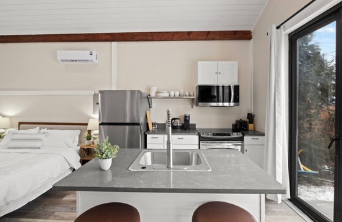 Canandaigua Cabin | The Little Cabin By The Lake