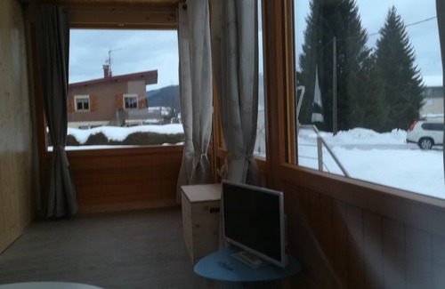 Les Rousses Ski Chalet | The little chalet at Papi-Mamie