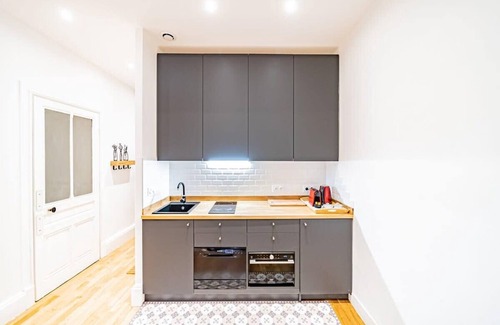 Republique - Tolstoi Apartment | The Little Charmettes - Nice 4 pers-Charpennes