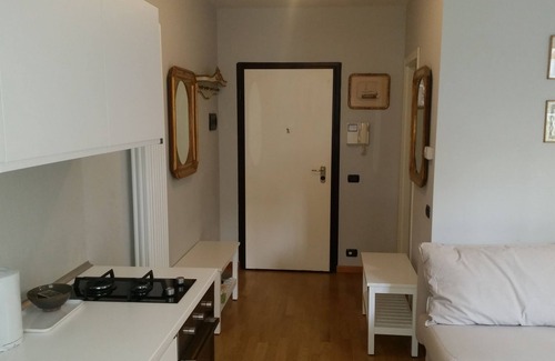 Province of Bologna Apartment | "The Little Garden," Studio apartment, garden and private parking space Airport+Ducati