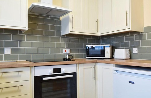 Briston House | The Little House