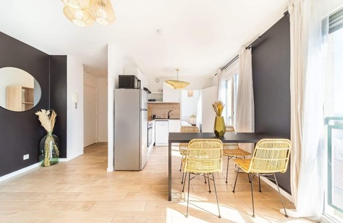 Cuire Apartment | The Little Margnolles 2 Pers Caluire Croix Rousse