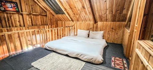 Banjar House | The Little Nest