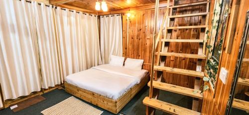 Banjar House | The Little Nest