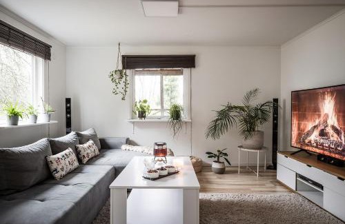 Agnesberg Villa | the Little Oasis In Gothenburg
