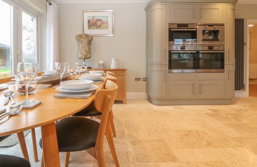 Malmesbury Cottage | The Little Paddock