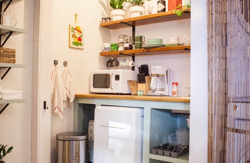 Tampa Heights House | The Little Pink Guest Suite