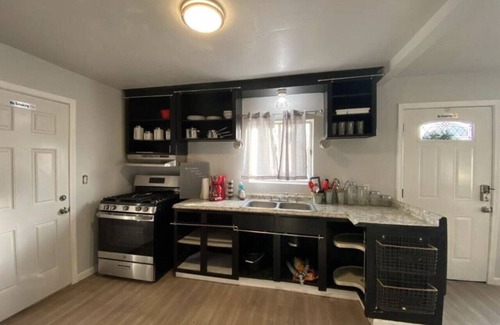 Visalia House | The Little Pink House