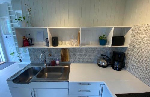 Barstrand House | The Little Red Cabin Lofoten