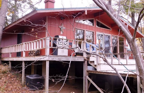 Pangburn Cabin | The Little Red Cabin