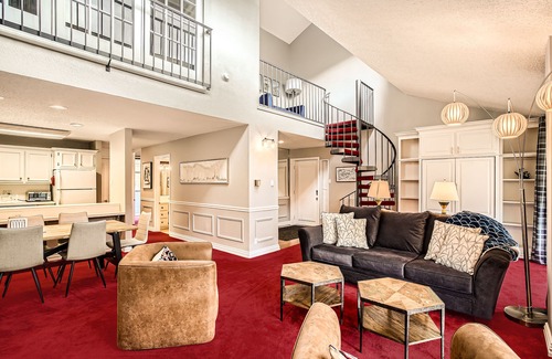 Copper Mountain Village Condo | 🎿The Little Red Ski Haus