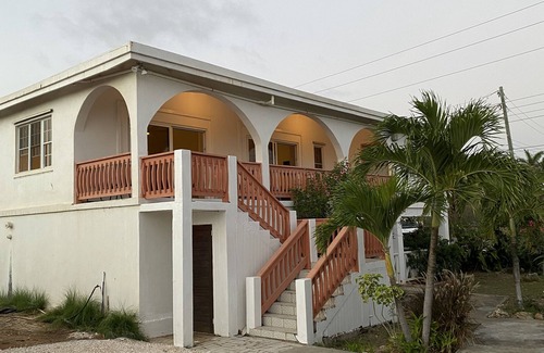 Little Harbour House | The Little Villa (Newly Renovated)