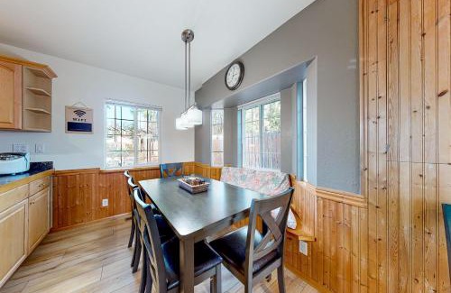 Renton House | The Little Wing Roost