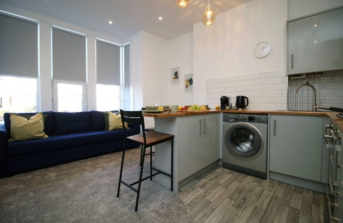 Caerau Apartment | The Llandaff by Stay South Wales - FREE Parking