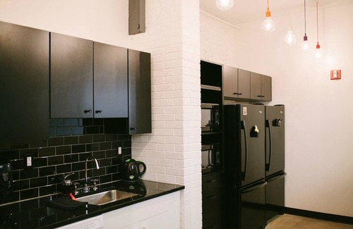 Hunters Point Hostel | The Local - Hostel
