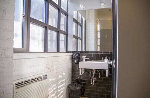 Hunters Point Hostel | The Local - Hostel