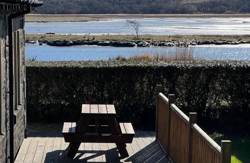 Lochgilphead Cottage | The Lodge - a lodge that sleeps 6 guests in 3 bedrooms