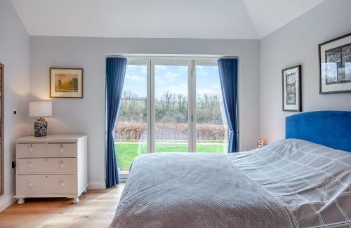 East Horrington House | The Lodge At Edenbridge