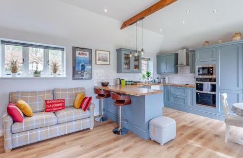 East Horrington House | The Lodge At Edenbridge