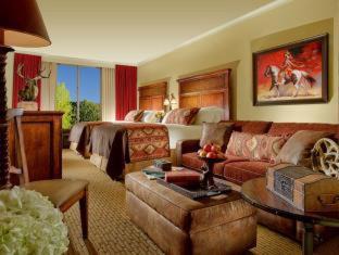 Jackson Hotel | The Lodge at Jackson Hole