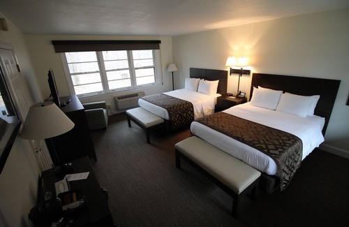 Rocky Hill Hotel | The Lodge at Mammoth Cave