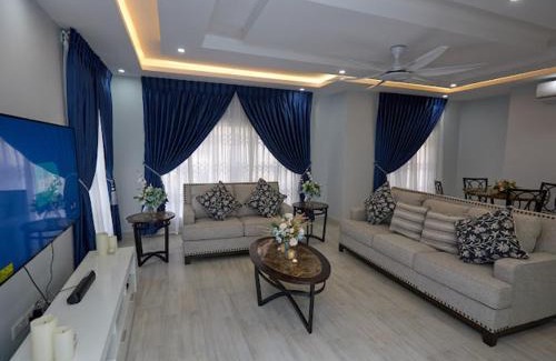 Oyibi Apartment | The Lodge at Seasons 52